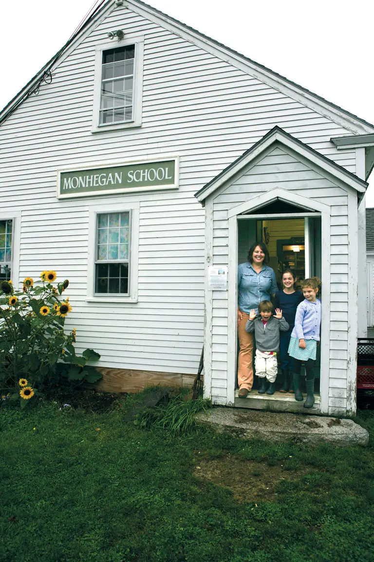 DEE1405Monhegan2