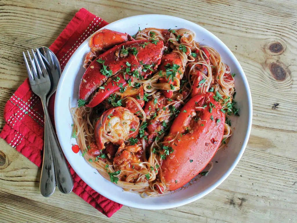 DEE1407Dooryard_Cook_FraDiavolo