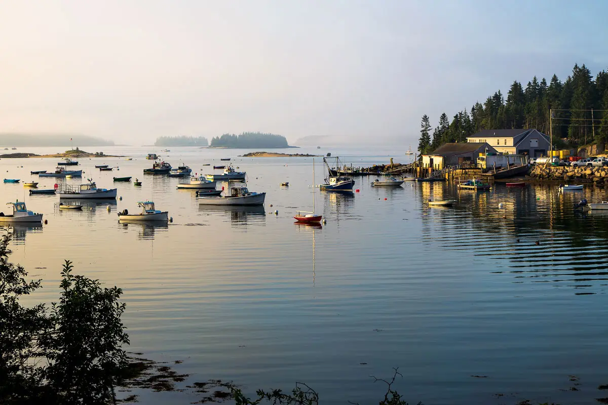 Islands A–Z. Photograph by Benjamin Williamson.