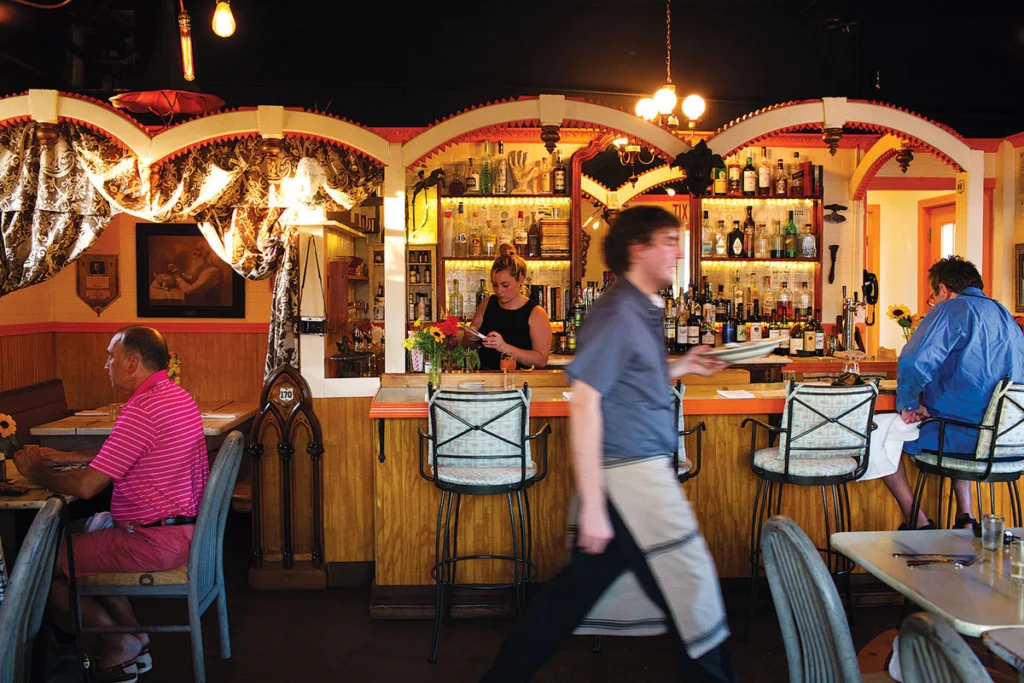 Maine Restaurant, Van Lloyd's Bistro, Damariscotta
