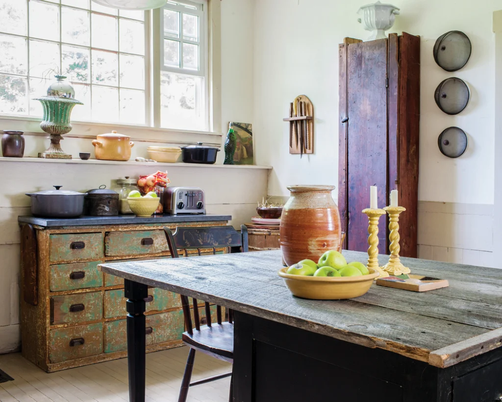 Polly Peters and Bear Blake’s 187-year-old Mount Vernon home
