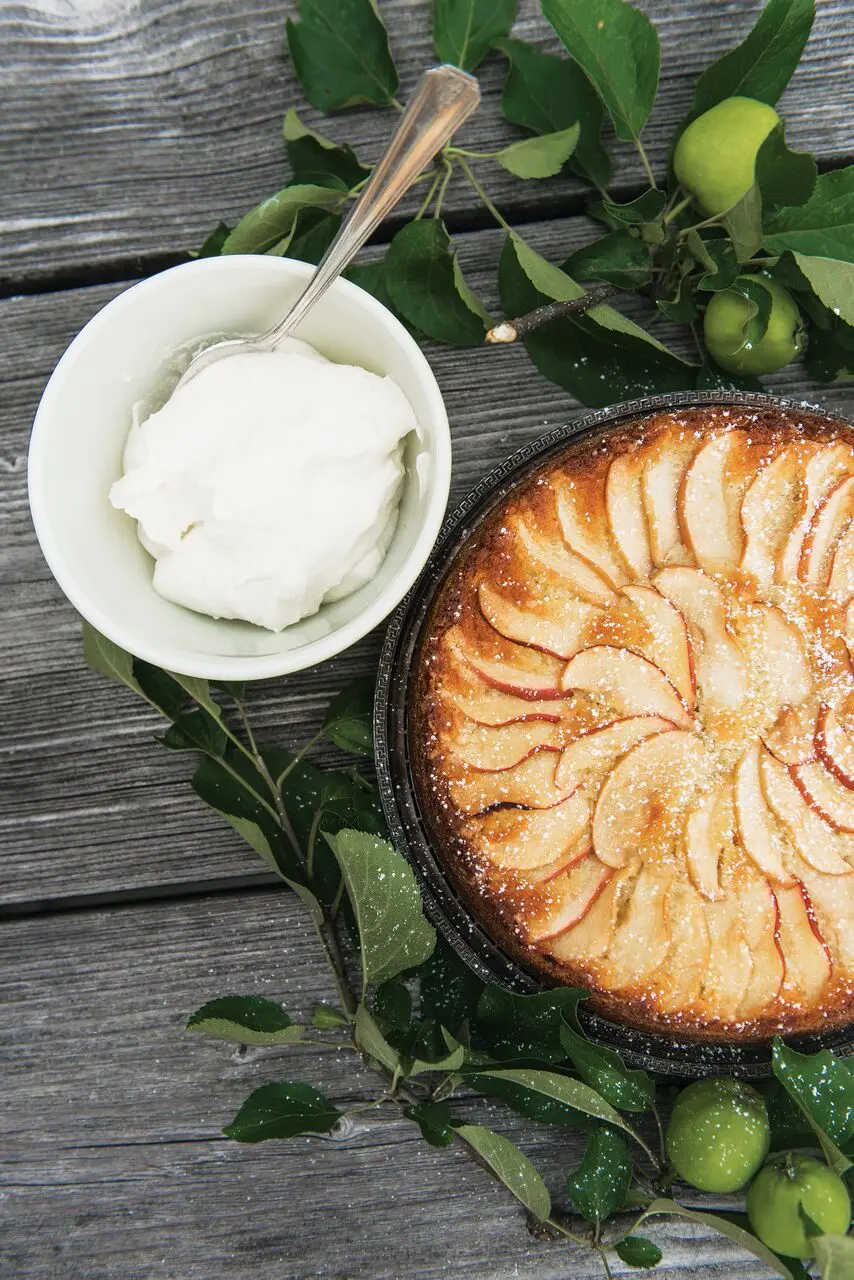 Apple Cake
