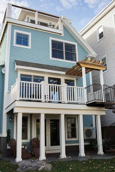 Dooryard Home