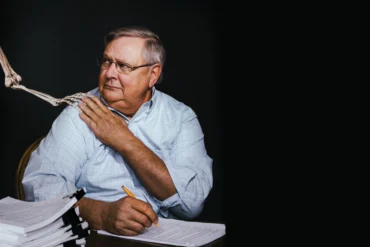 Russ Dorr with a model skeleton