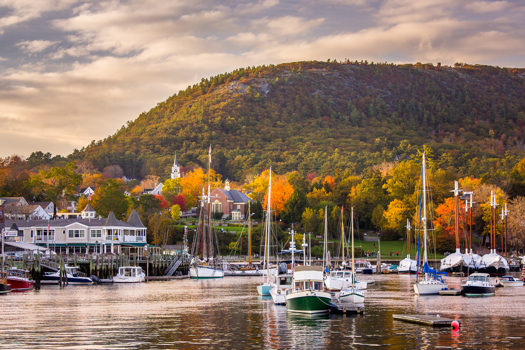 Camden-Harbor-in-the-Fall