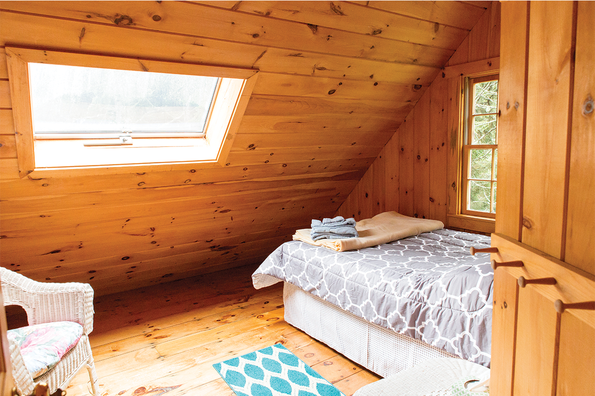 Maine Island Lodge