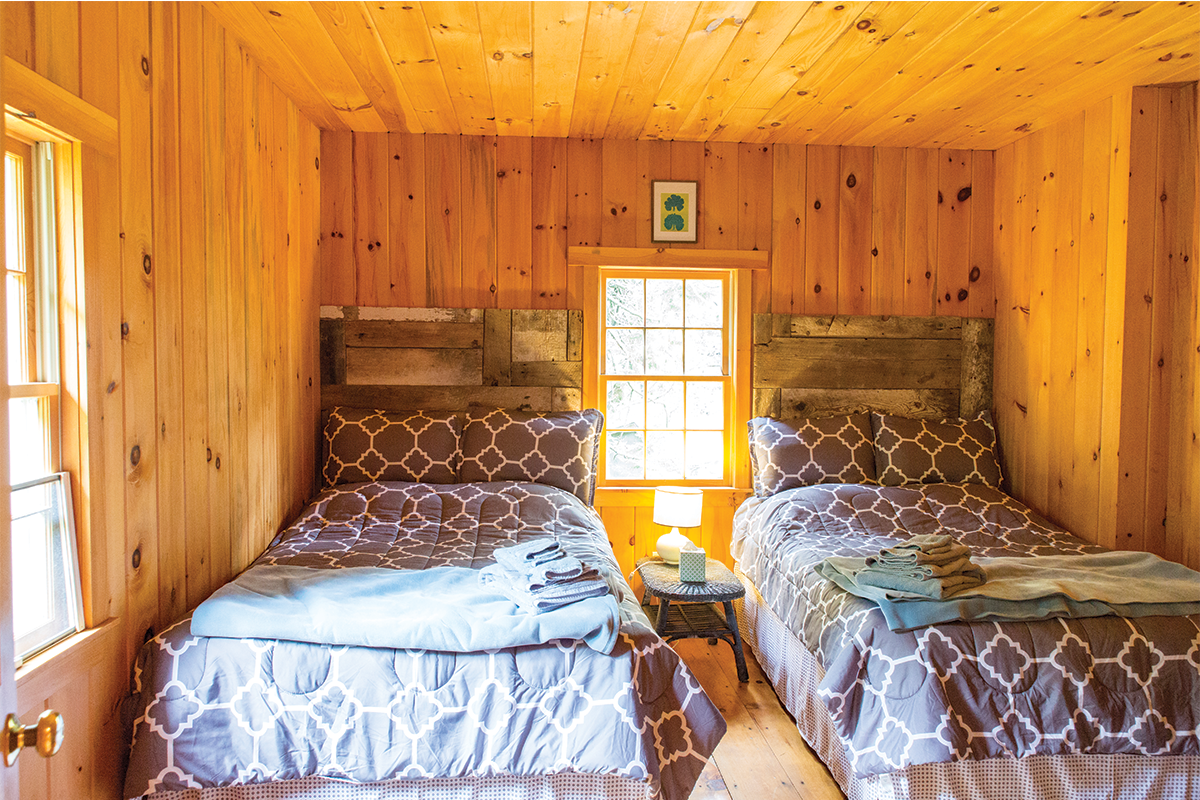 Maine Island Lodge