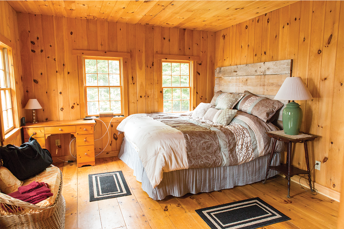 Maine Island Lodge