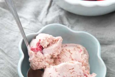 strawberry ice cream
