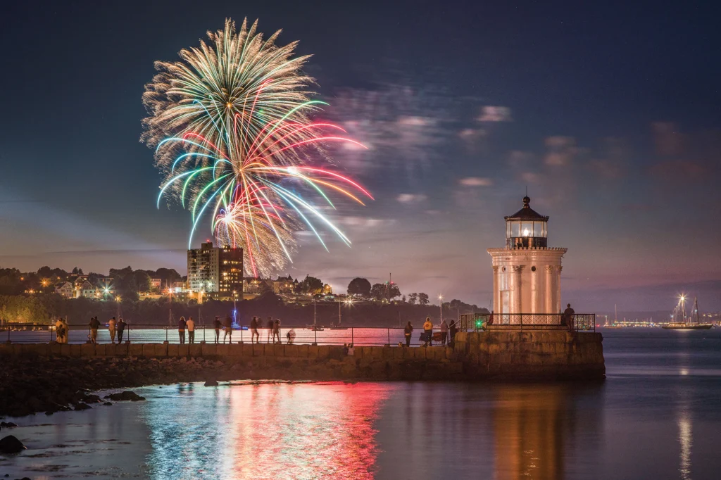 South Portland Breakwater Light, Bug Light