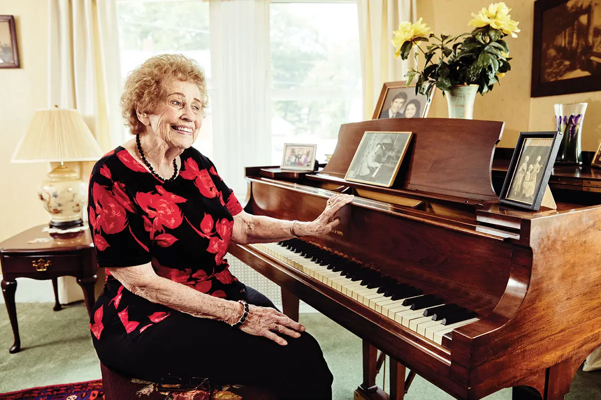 Dorothy Irish Murray
