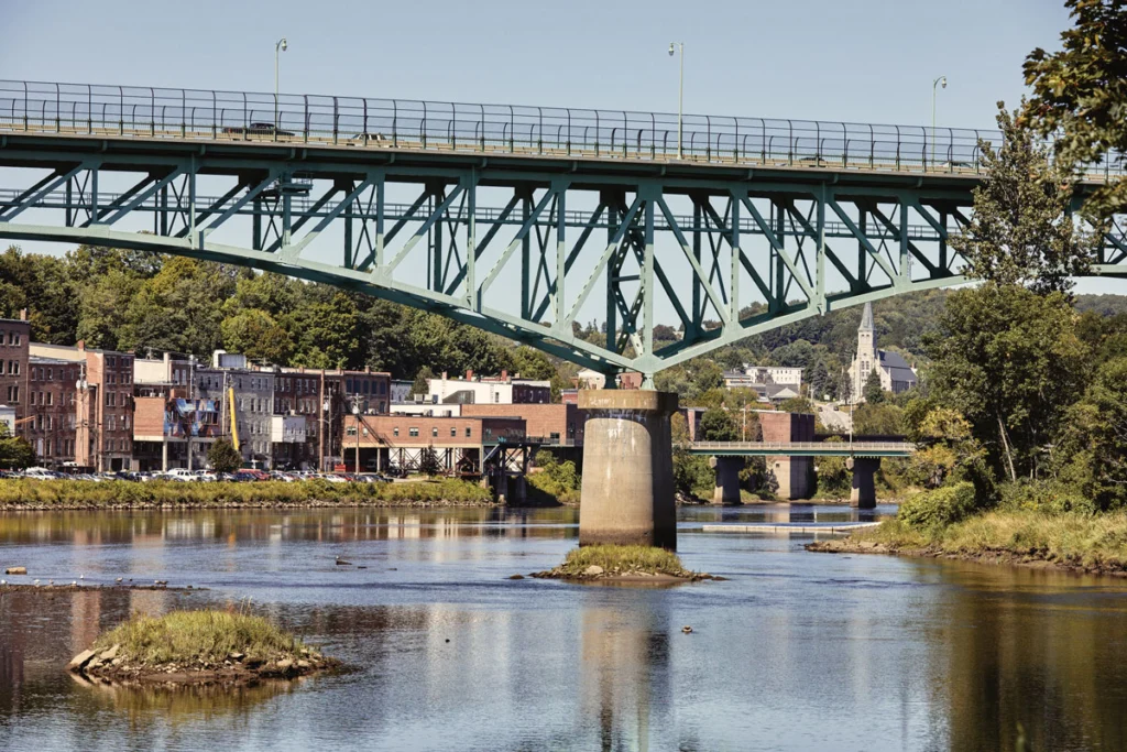 Buildings currently turn their backs on Front Street and the Kennebec River