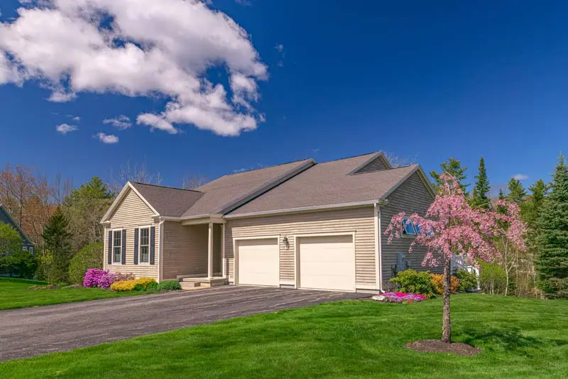 exterior of Highland Green property