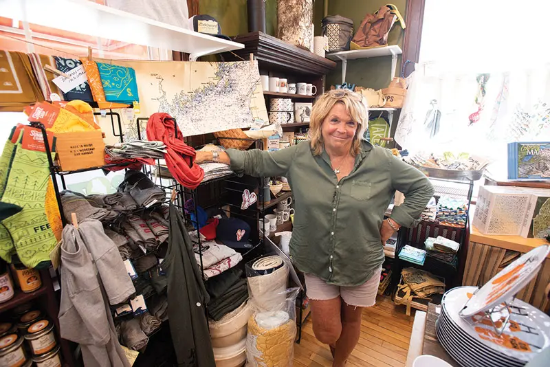 Leslie Harlow, at 207mainer