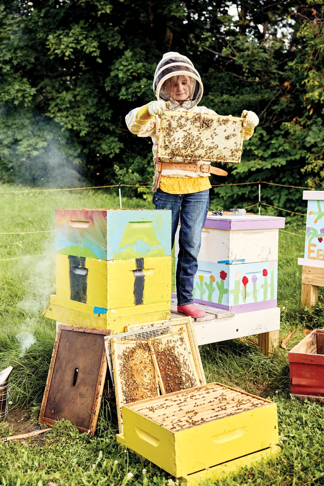 Elizabeth Downs Maine’s 9-year-old beekeeper