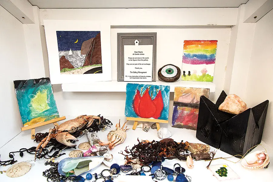 Petite pastels and shrimpy shell-art in Castine’s free little art gallery.