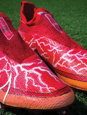 Custom cleat design by Eamon White
