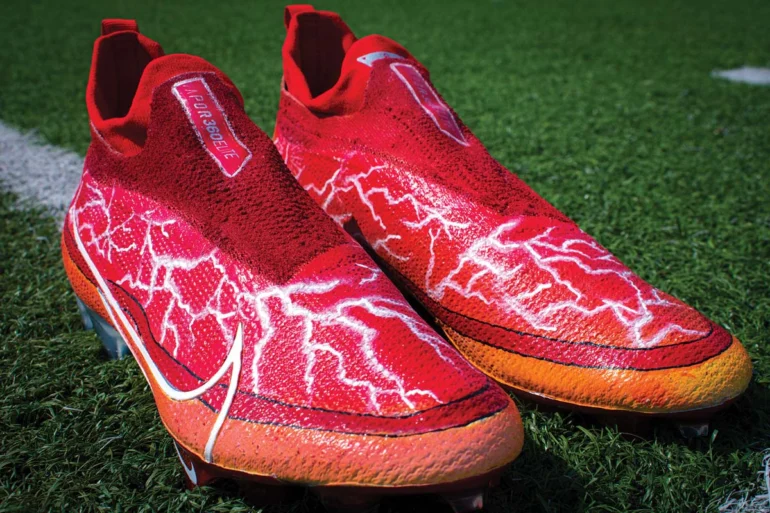 Custom cleat design by Eamon White