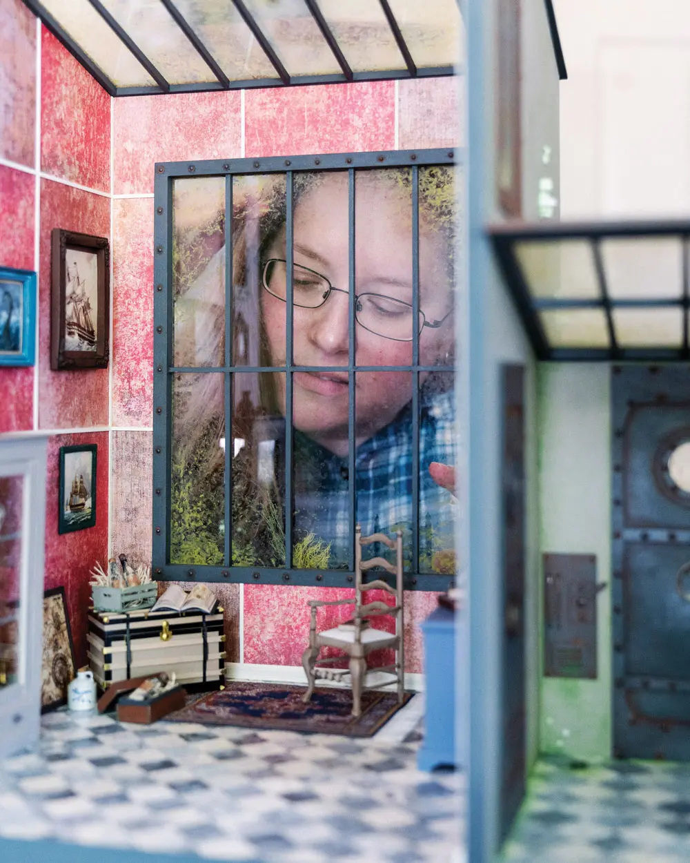 Meghan Smith is popular among collectors of finely made miniatures.