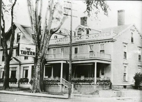 The Kennebunk Inn