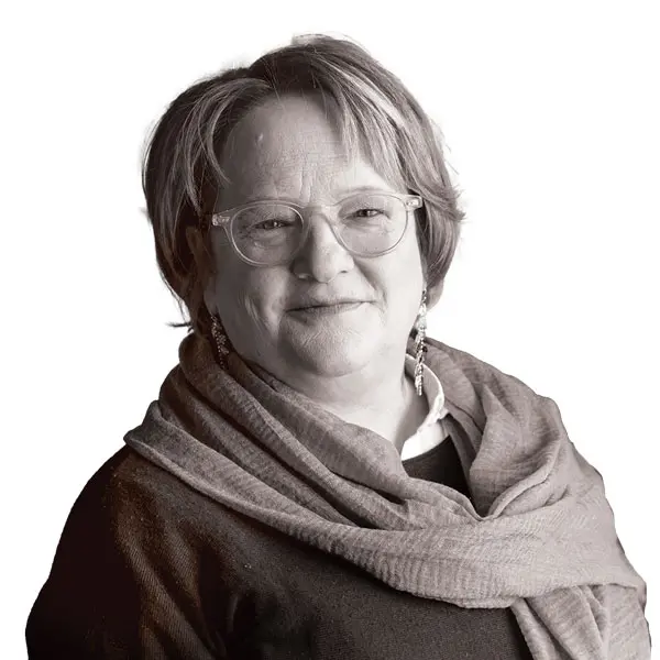 Rachel Ambrose
Proprietor, Home Remedies