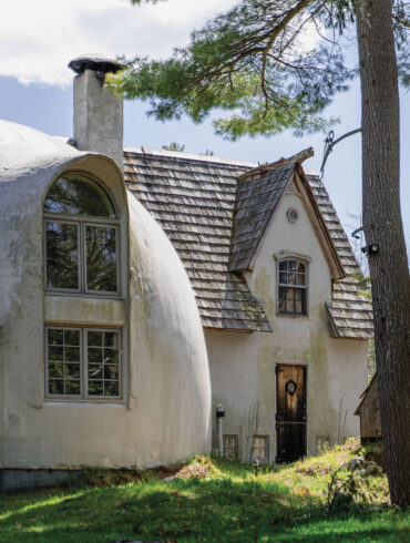 exterior of kennebunkport dome home