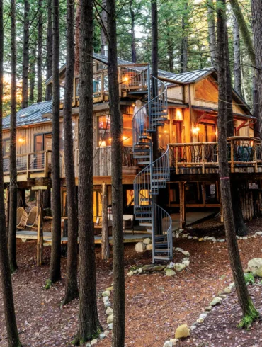 a tree-house compound on Monmouth’s Cobbosseecontee Lake