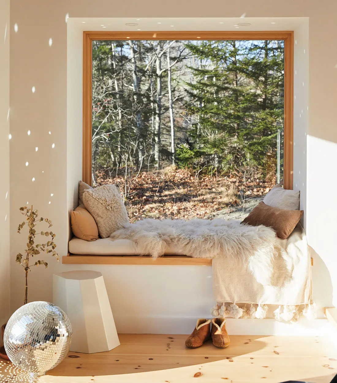 a picture window at Stella House in Cushing, Maine