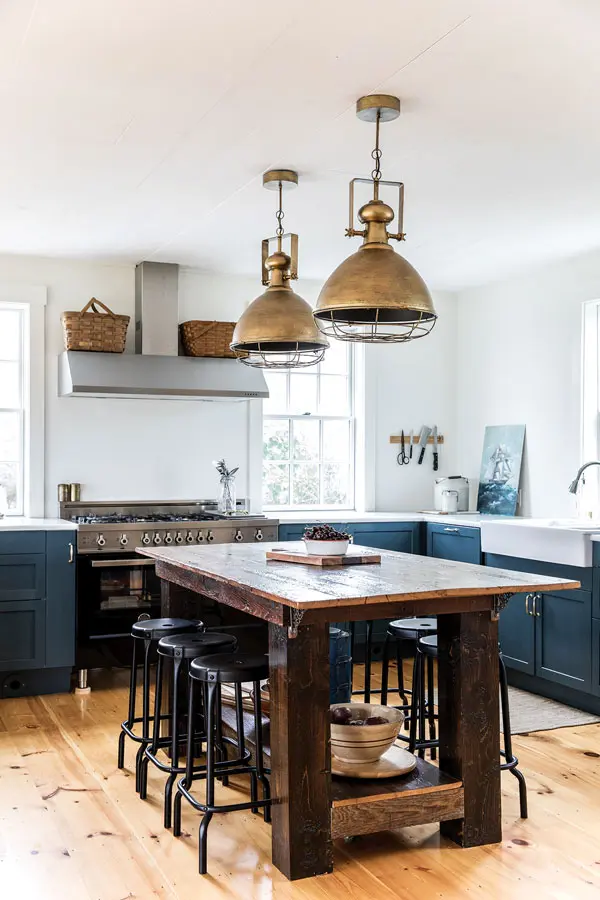 Tops'l Farm kitchen
