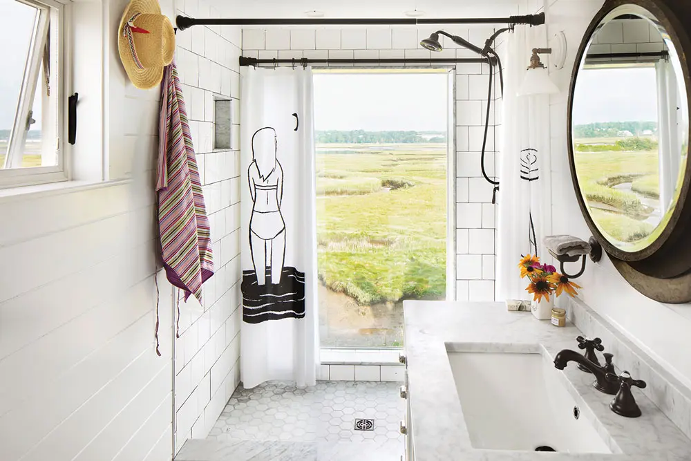 beach house bathroom