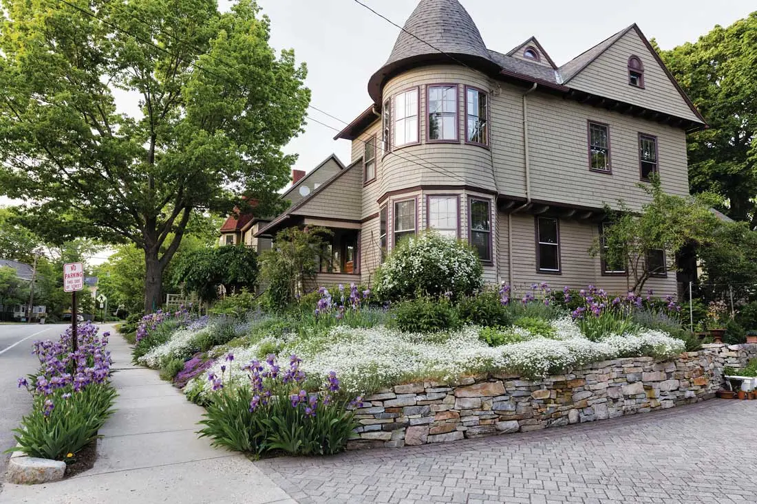 Nancy Montgomery and Jack L. Vreeland's Portland Queen Anne