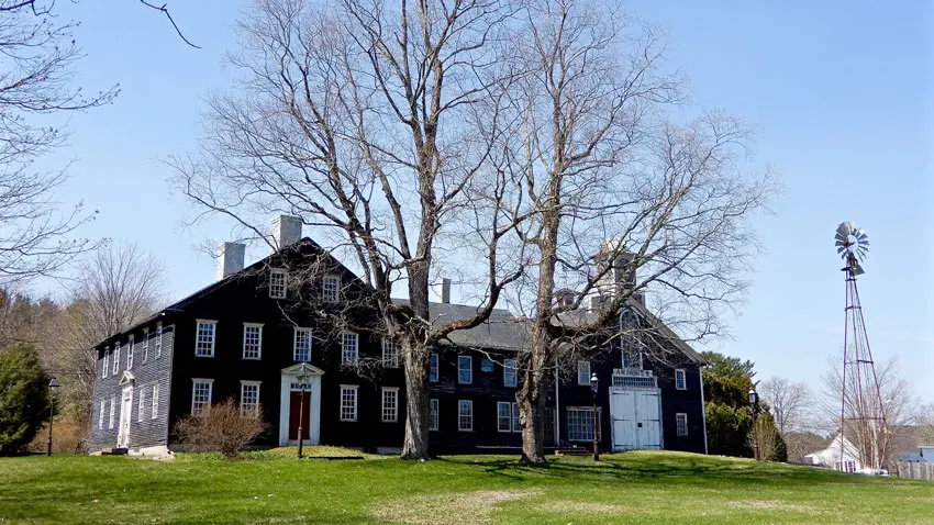 Barnard's Tavern, in Kennebunk, Maine