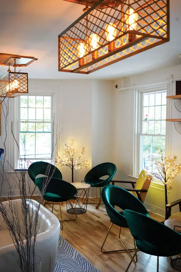 the lobby at Queen Anne's Revenge, in Bar Harbor