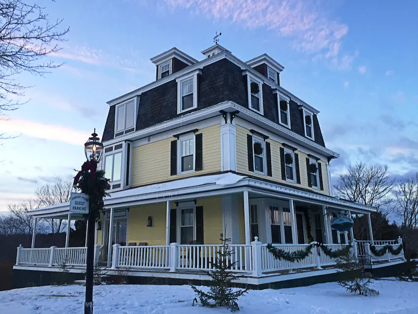 the Harbor House Inn in Boothbay Harbor