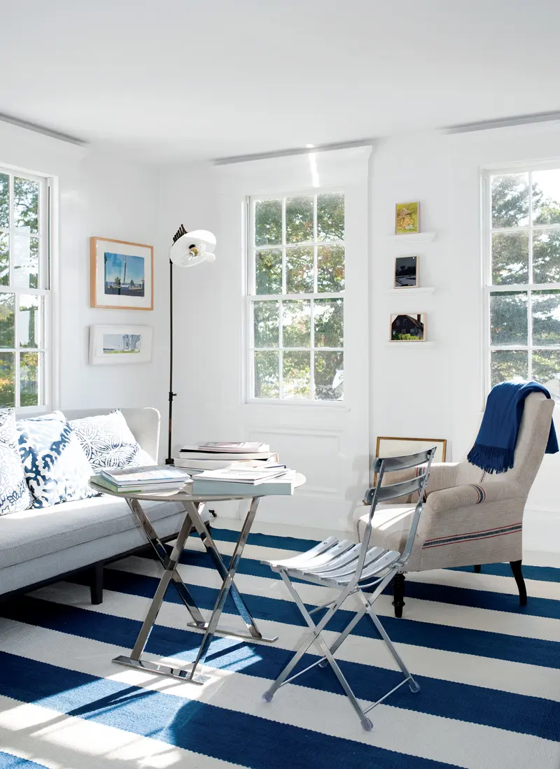 The Davis Farm living room