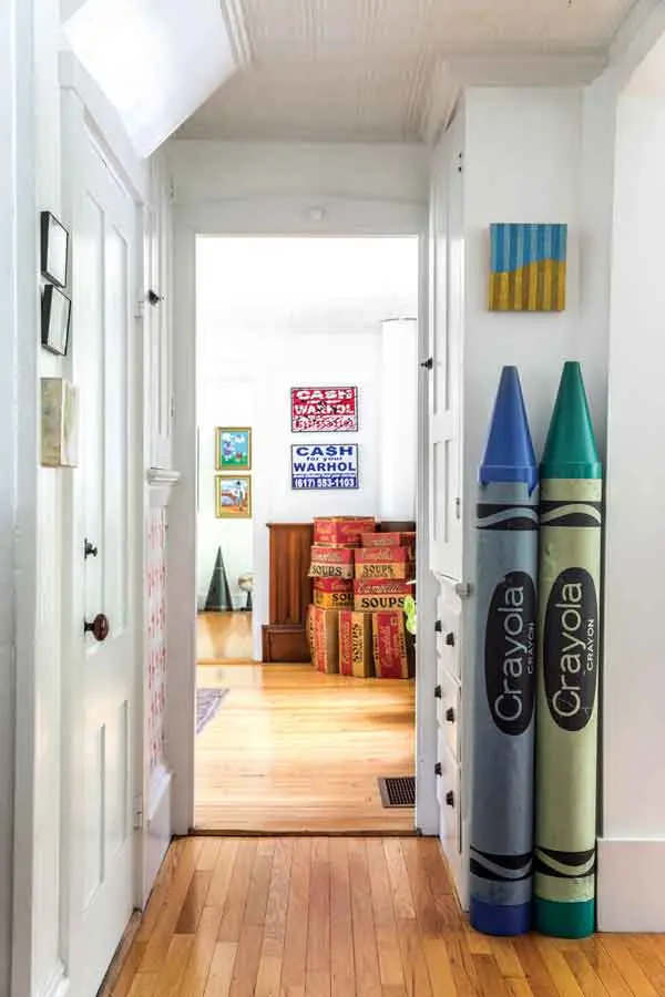 Gardiner artists Allison McKeen and Matt Demers play with cultural mash-ups, like the kitchen’s advertising-display crayons and painting by Hallowell’s Joshua Yurges and the dining room’s Geoff Hargadon prints and stacks of cardboard soup boxes.