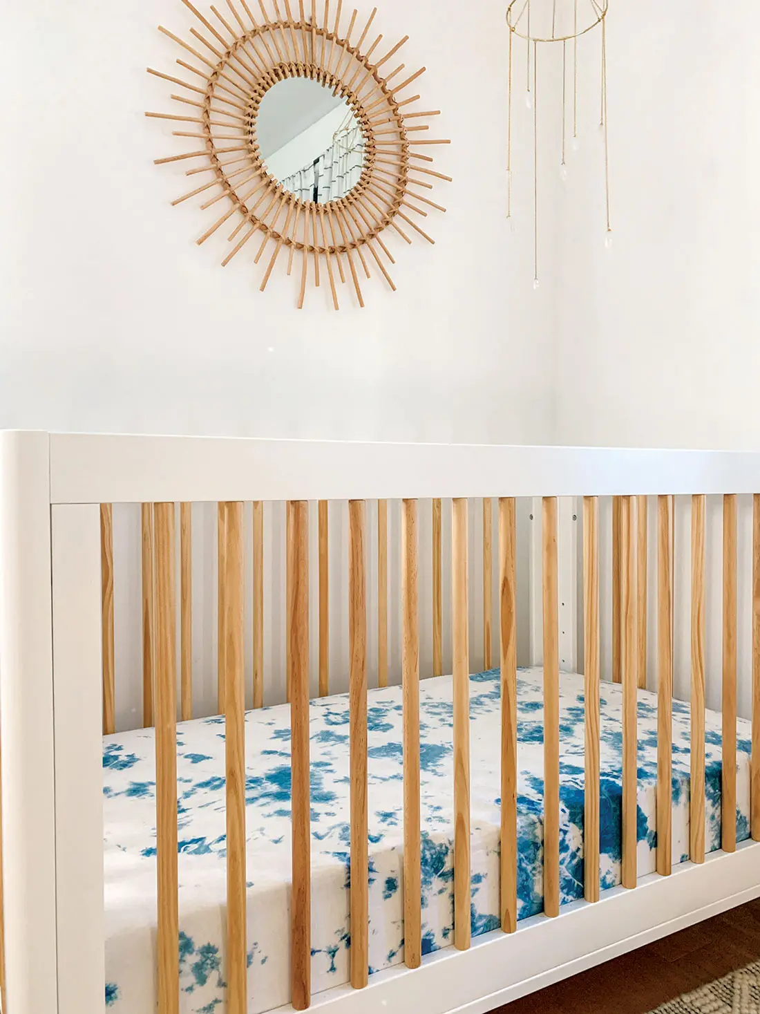 Elise DeSalvo’s tie-dye crib sheet
