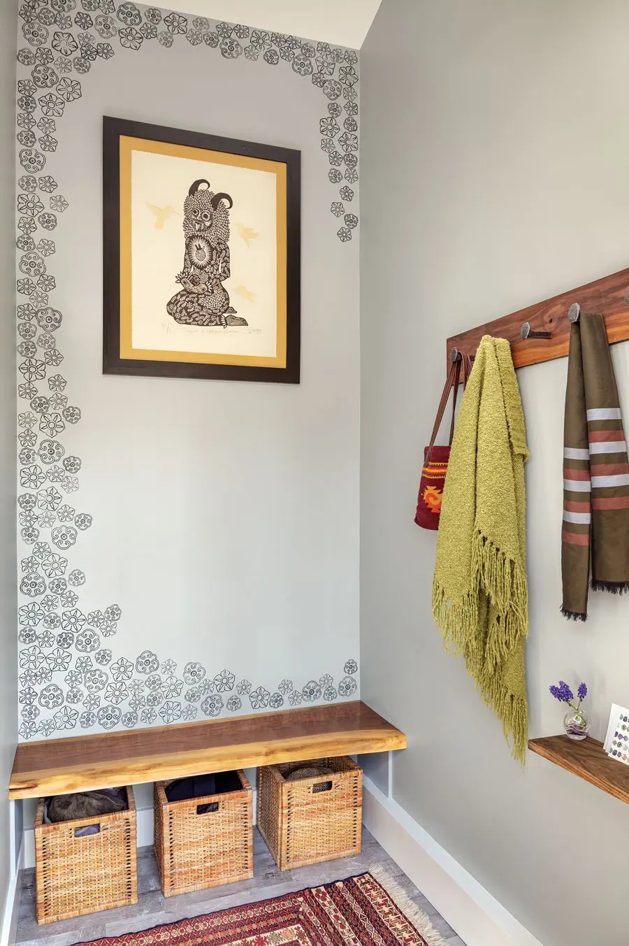 pand_serrano elaborate stamped border in mudroom