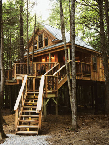 The Woods Maine treehouse built by Treehouse Masters star Pete Nelson