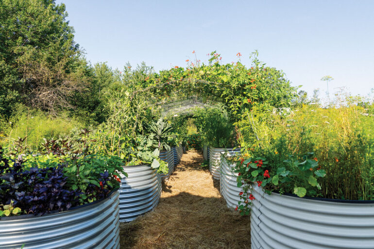 corrugated-steel beds from Ergonomic Gardens