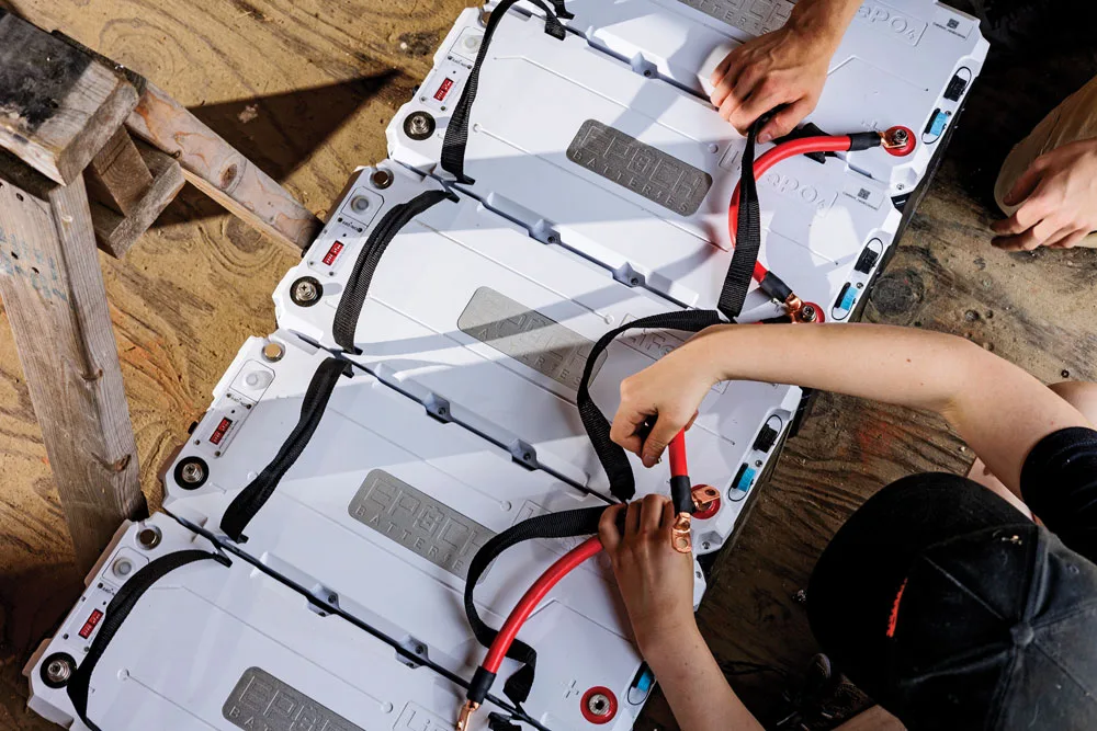 Connecting the Shred Cube up to a series of batteries